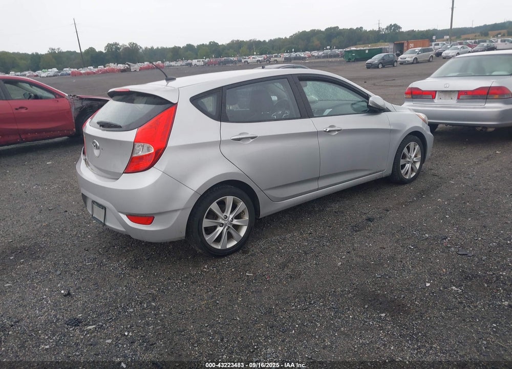 2013 HYUNDAI ACCENT VIN: KMHCU5AE5DU098865