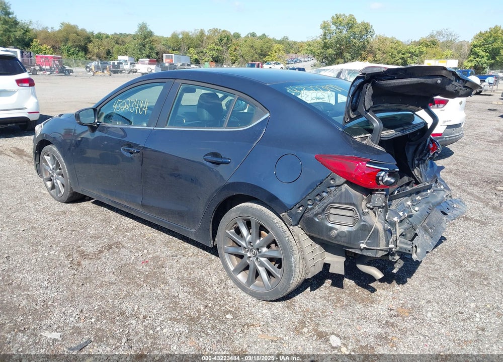 2018 MAZDA 3 VIN: 3MZBN1V3XJM192977