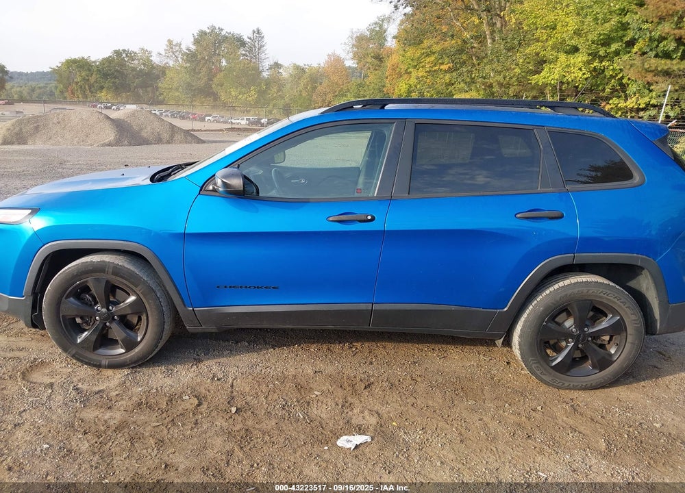2017 JEEP CHEROKEE VIN: 1C4PJMAB8HW628691