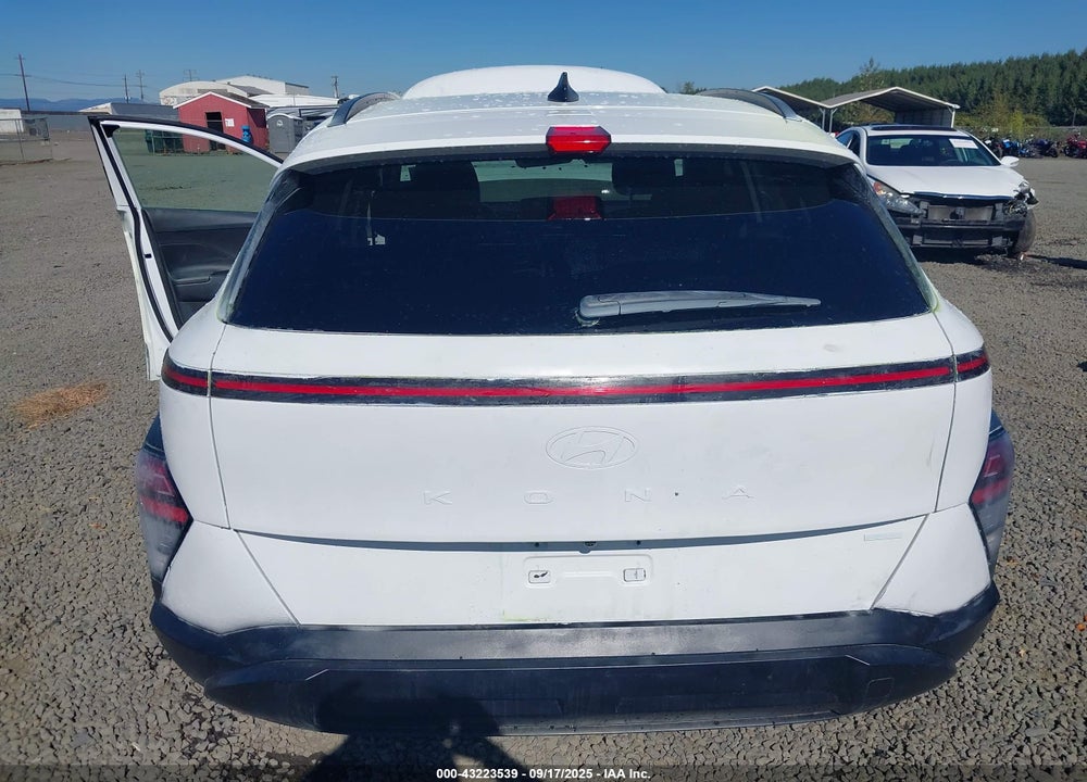 2025 HYUNDAI KONA SEL VIN: KM8HBCAB6SU323121