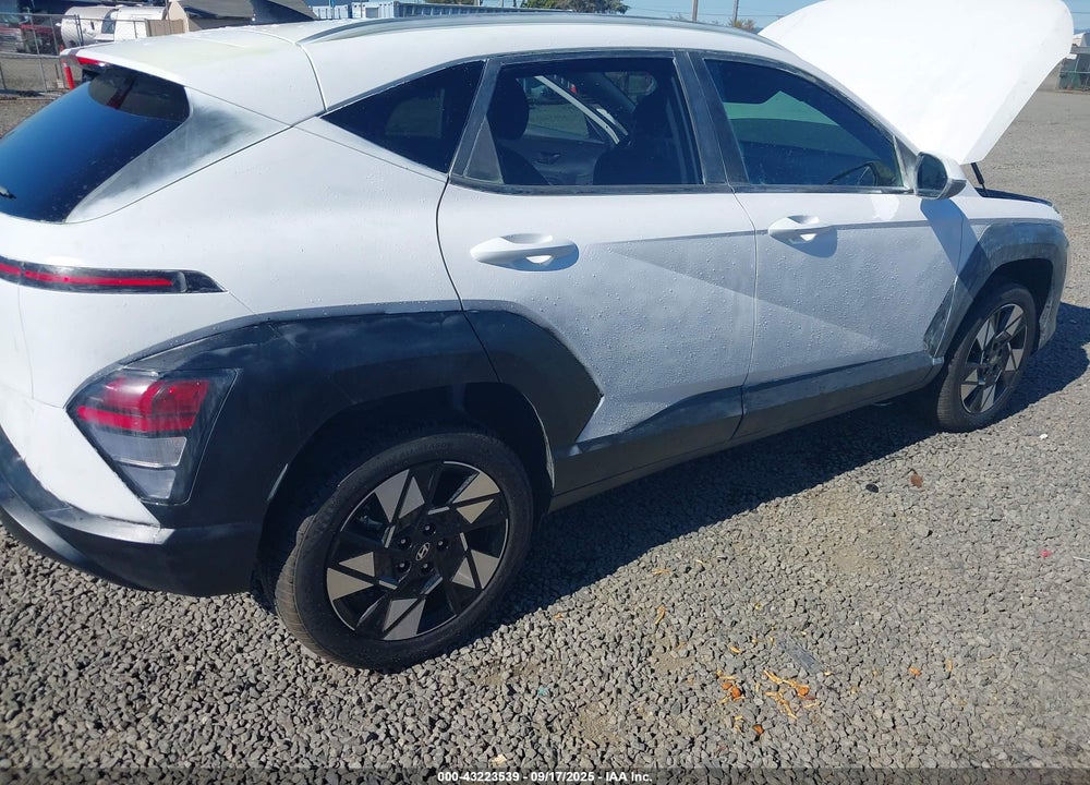2025 HYUNDAI KONA SEL VIN: KM8HBCAB6SU323121