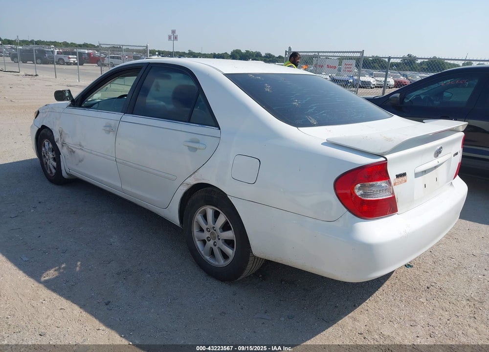 2004 TOYOTA CAMRY SE VIN: 4T1BE32K44U310009