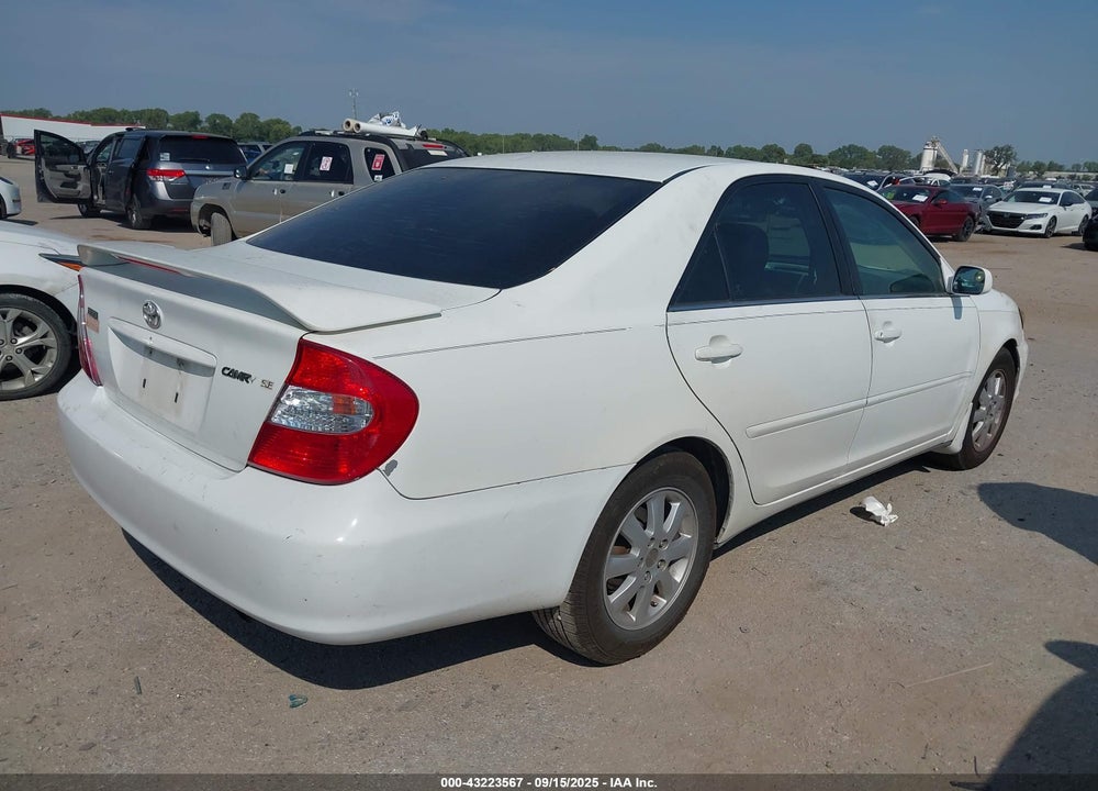 2004 TOYOTA CAMRY SE VIN: 4T1BE32K44U310009