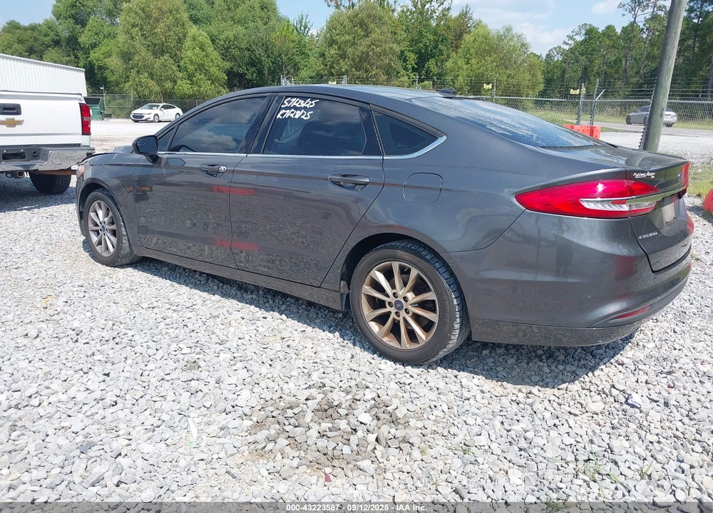 2017 FORD FUSION VIN: 3FA6P0H73HR351445