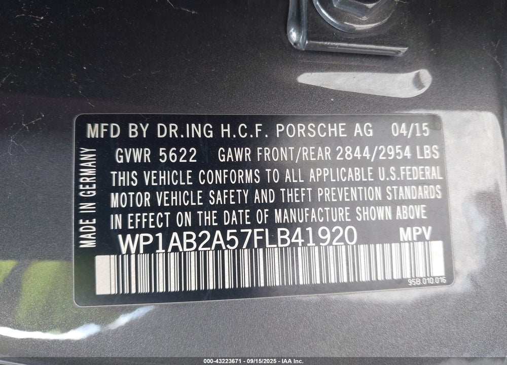 2015 PORSCHE MACAN VIN: WP1AB2A57FLB41920