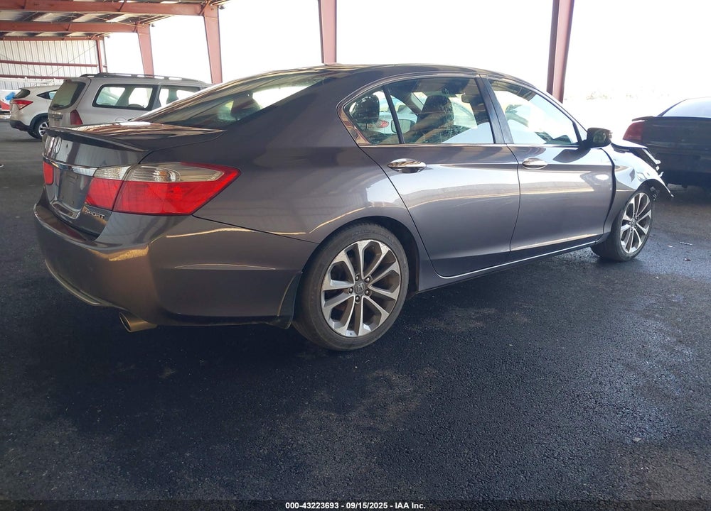 2015 HONDA ACCORD VIN: 1HGCR2F55FA227397