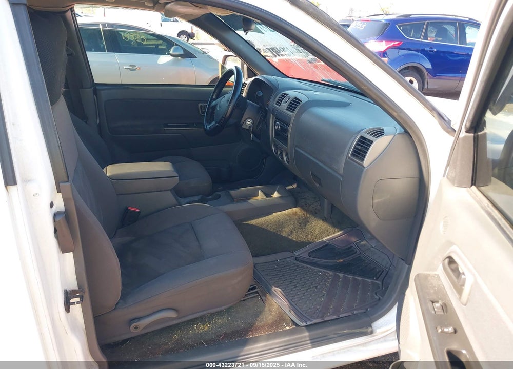 2004 CHEVROLET COLORADO LS VIN: 1GCCS196948187959