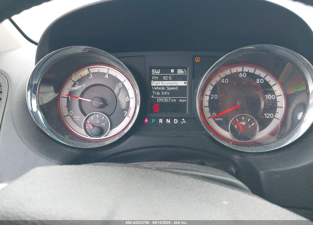 2015 DODGE GRAND CARAVAN VIN: 2C4RDGCG8FR652778