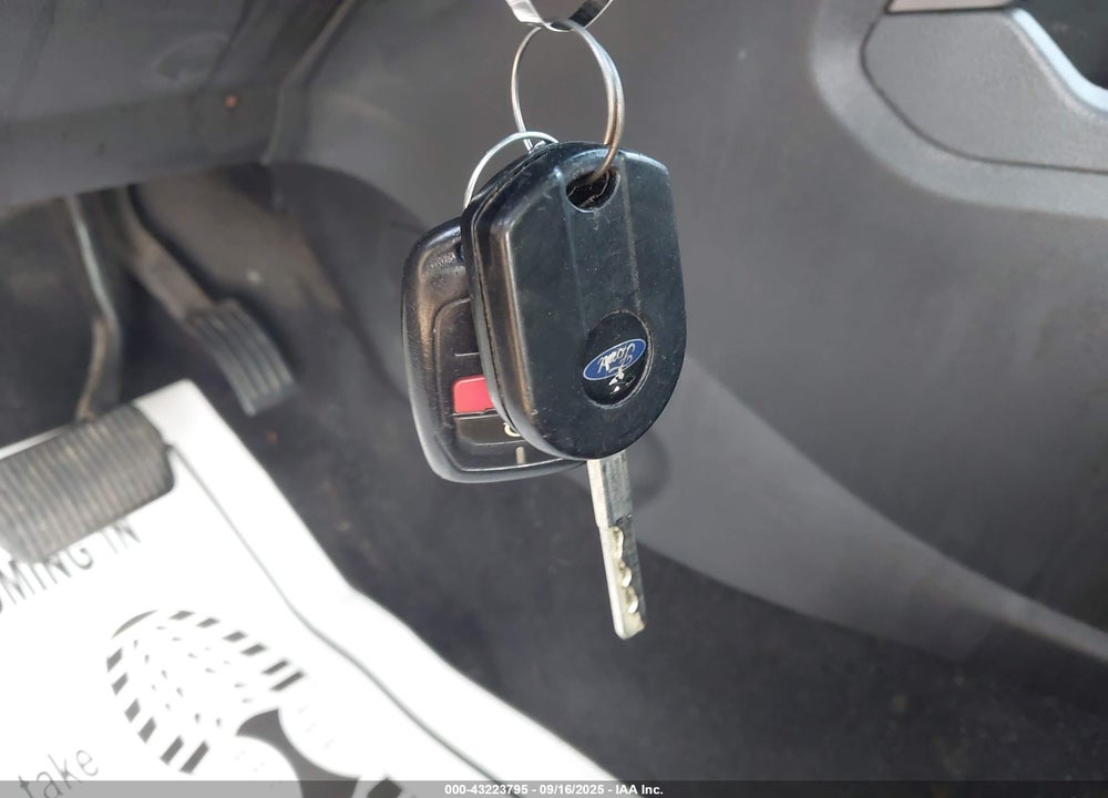 2018 FORD ESCAPE S VIN: 1FMCU0F7XJUA29159