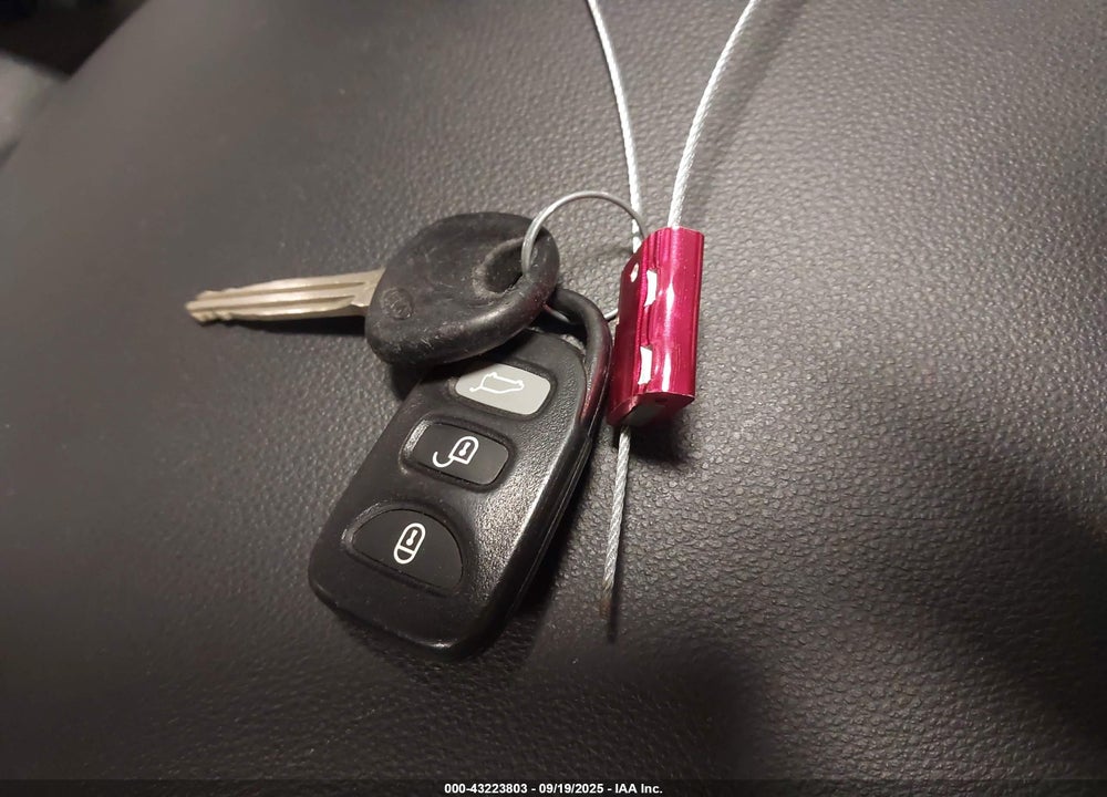 2009 KIA RONDO EX V6 VIN: KNAFG526797279209