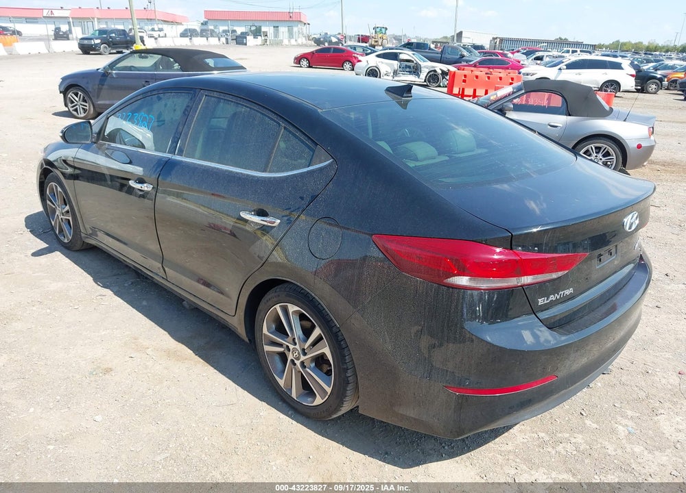 2017 HYUNDAI ELANTRA VIN: 5NPD84LF2HH035817