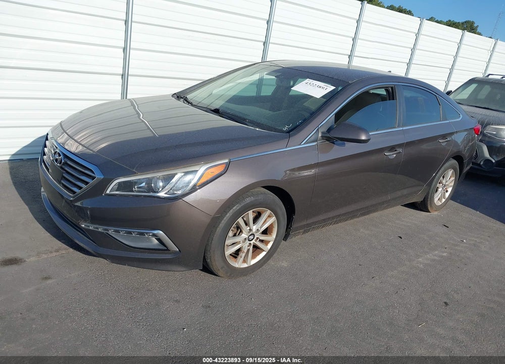 2015 HYUNDAI SONATA SE VIN: 5NPE24AF7FH237008
