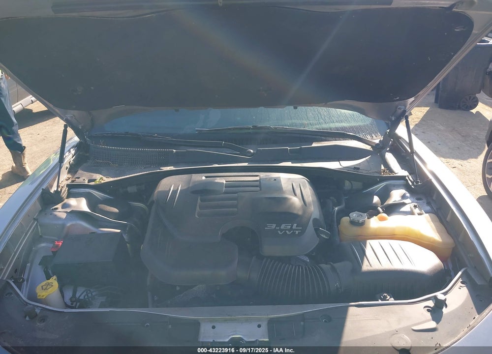 2016 DODGE CHARGER VIN: 2C3CDXJG4GH206180