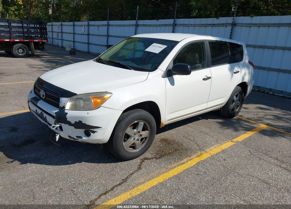 2007 TOYOTA RAV4 VIN: JTMBD33V475092197
