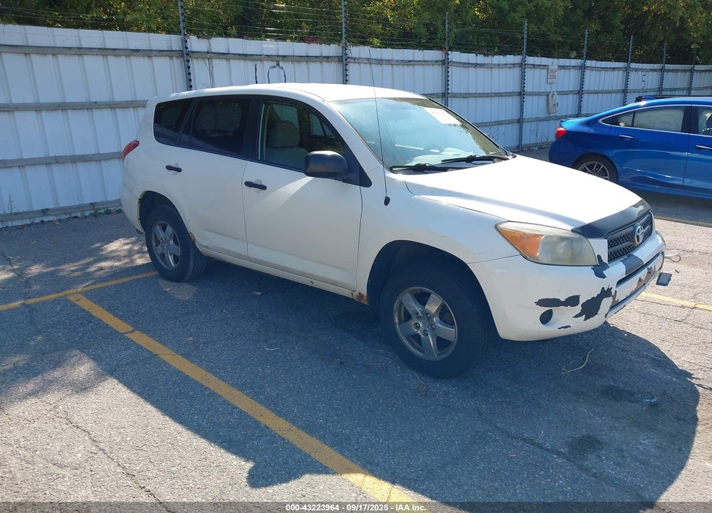 2007 TOYOTA RAV4 VIN: JTMBD33V475092197