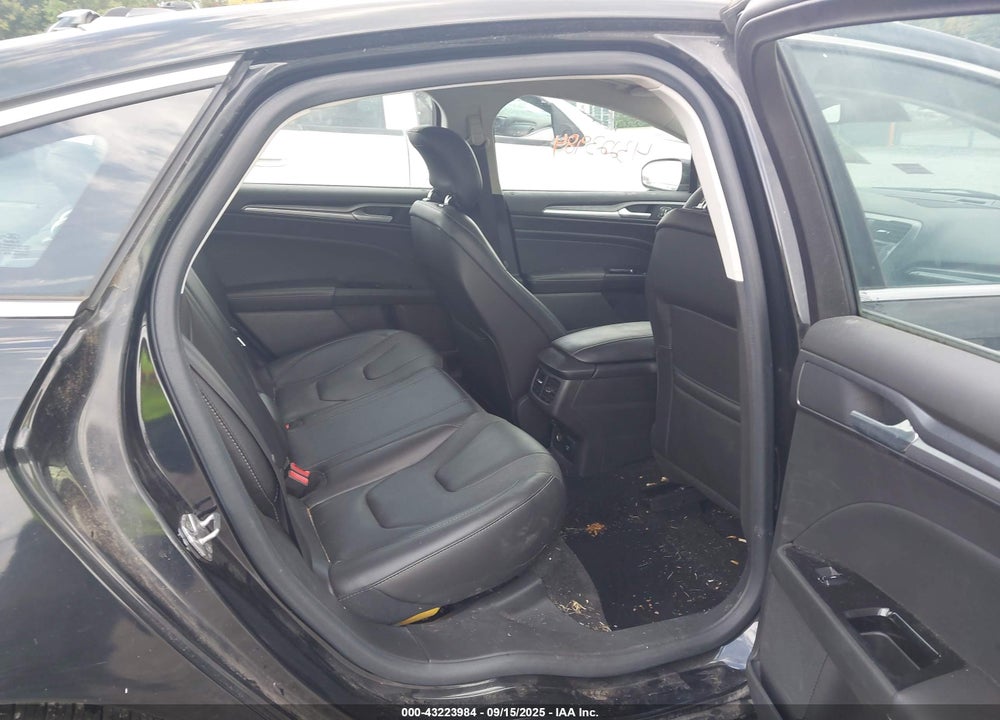 2015 FORD FUSION VIN: 3FA6P0D96FR112654