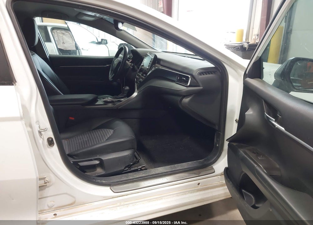 2022 TOYOTA CAMRY SE NIGHTSHADE SPECIAL AWD VIN: 4T1T11BK2NU068410
