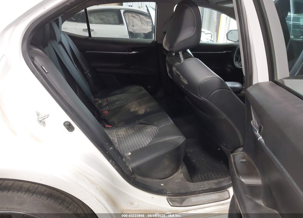 2022 TOYOTA CAMRY SE NIGHTSHADE SPECIAL AWD VIN: 4T1T11BK2NU068410