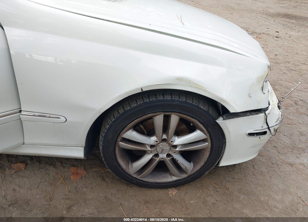 2007 MERCEDES-BENZ CLK 350 VIN: WDBTJ56H57F207252