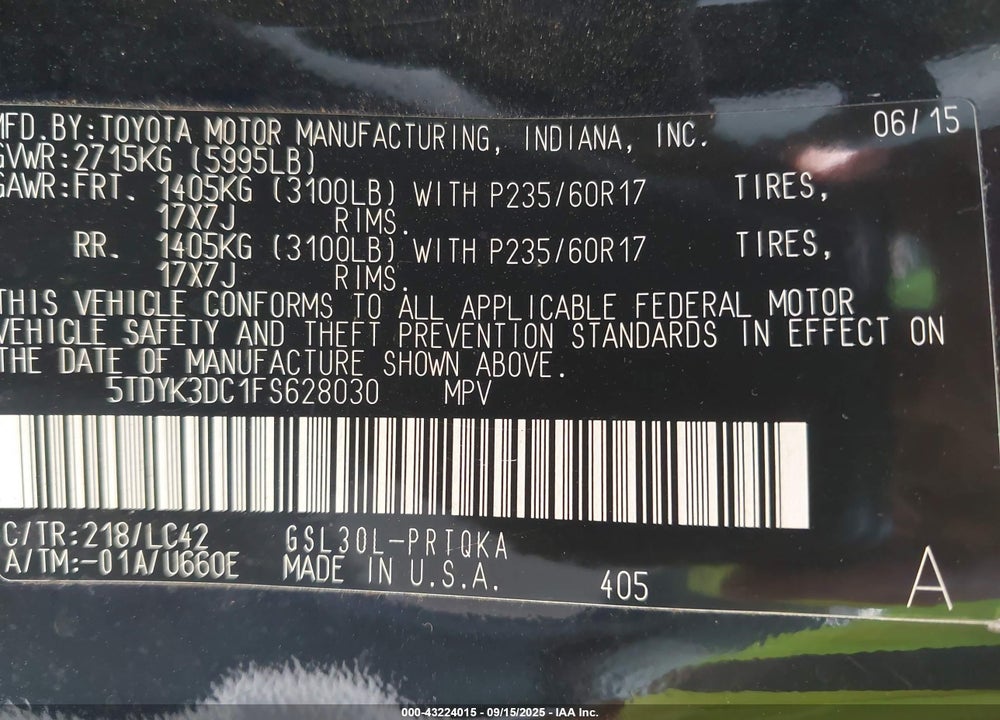 2015 TOYOTA SIENNA XLE 8 PASSENGER VIN: 5TDYK3DC1FS628030