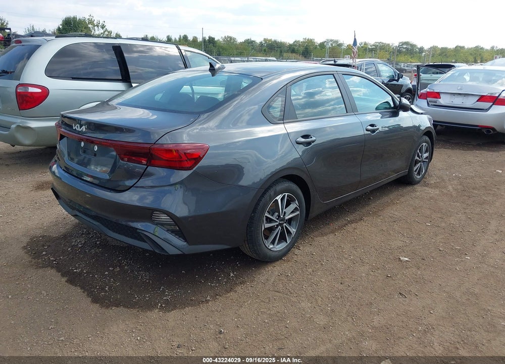2023 KIA FORTE LXS VIN: 3KPF24AD6PE622827
