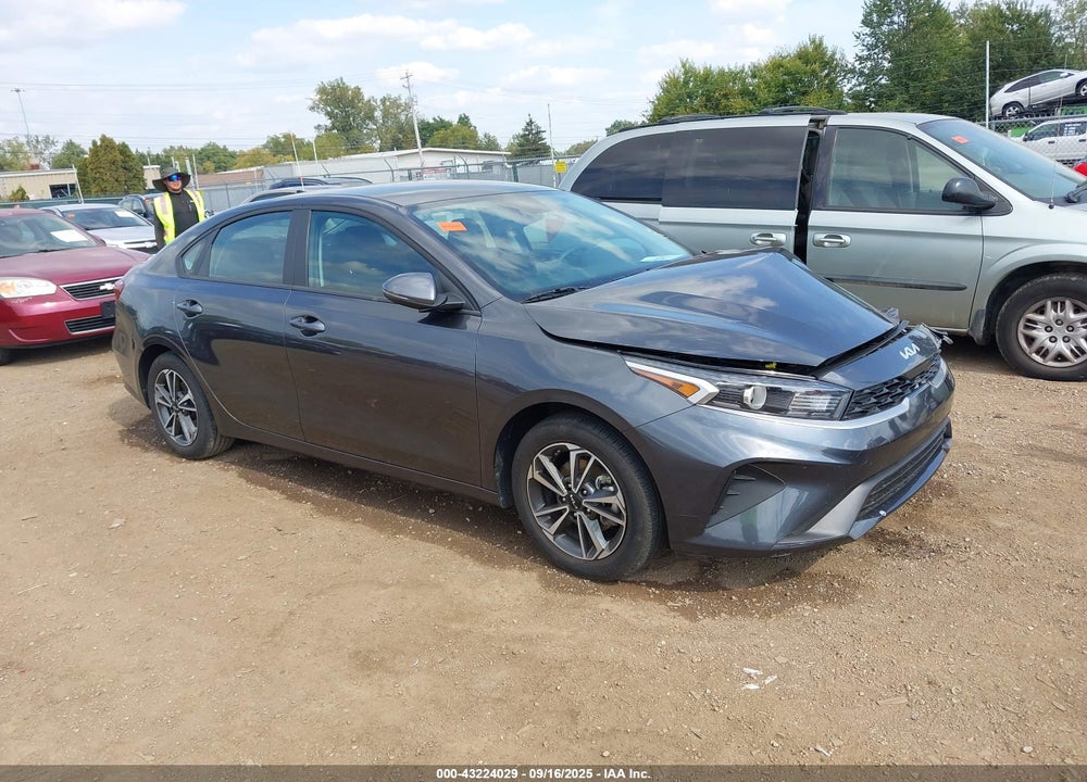 2023 KIA FORTE LXS VIN: 3KPF24AD6PE622827