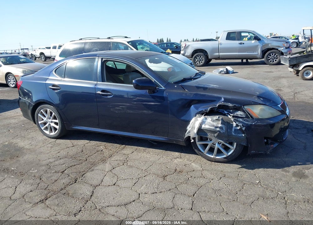 2007 LEXUS IS 250 VIN: JTHBK262175031096