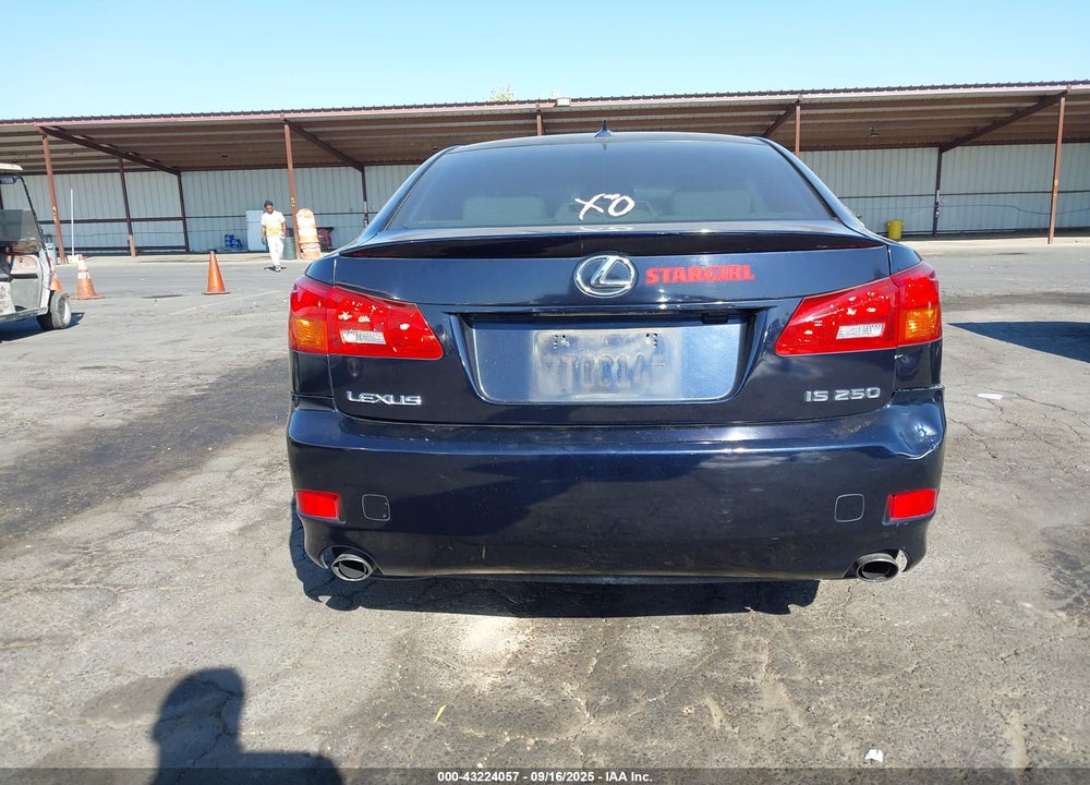 2007 LEXUS IS 250 VIN: JTHBK262175031096