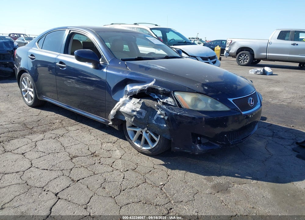 2007 LEXUS IS 250 VIN: JTHBK262175031096