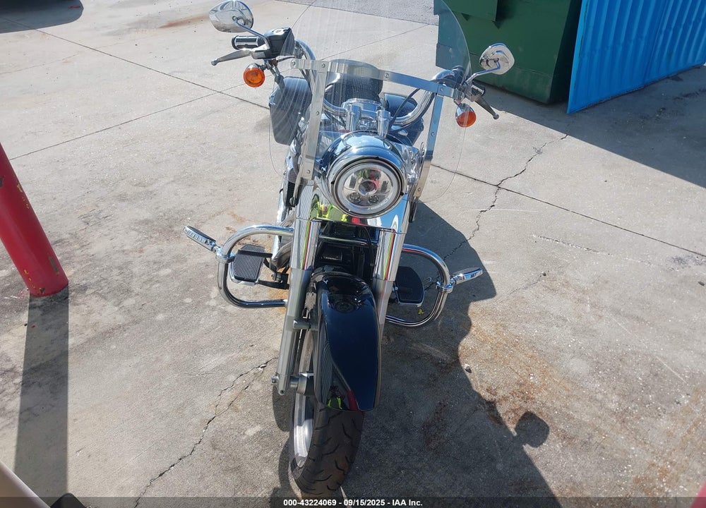 2016 HARLEY-DAVIDSON FLD SWITCHBACK VIN: 1HD1GZM16GC325332