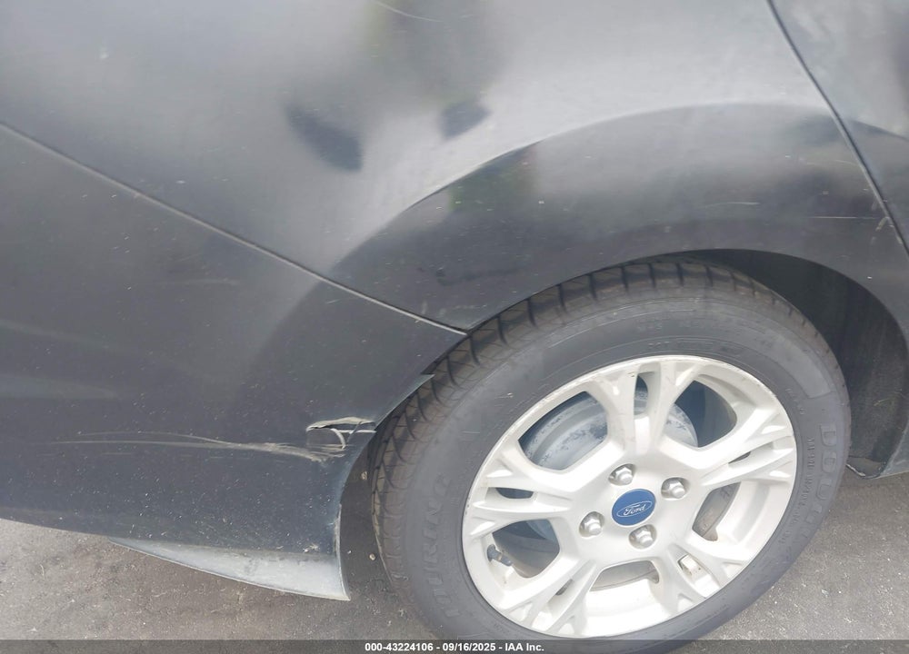 2015 FORD FIESTA VIN: 3FADP4BJ1FM140791
