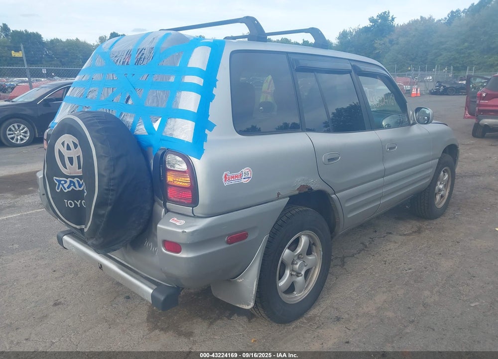 1999 TOYOTA RAV4 VIN: JT3HP10V7X7112770