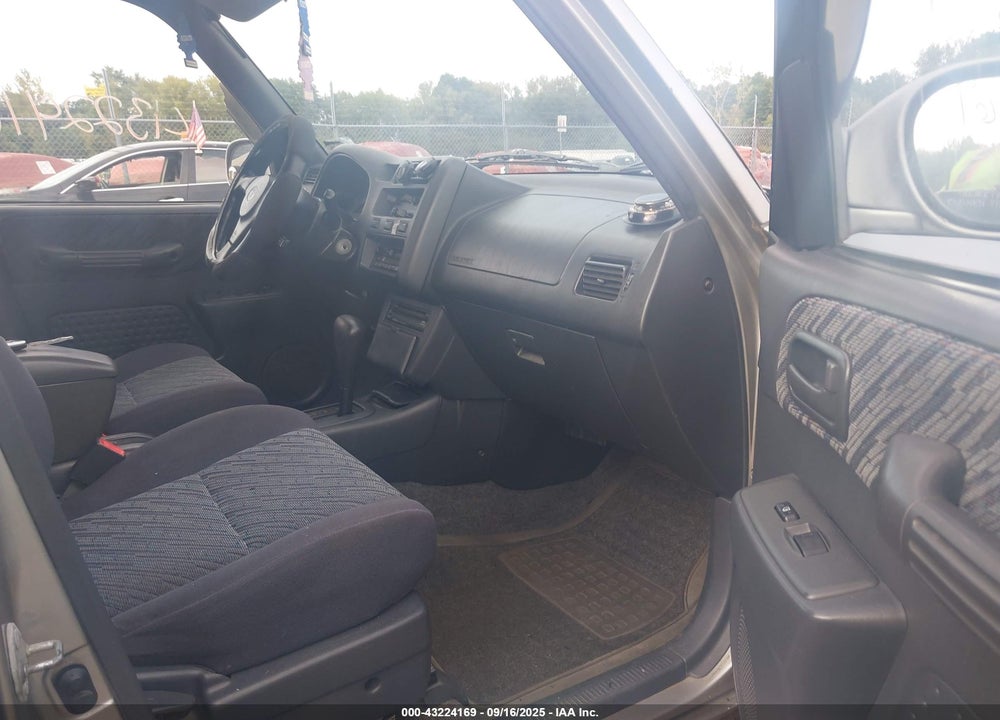 1999 TOYOTA RAV4 VIN: JT3HP10V7X7112770