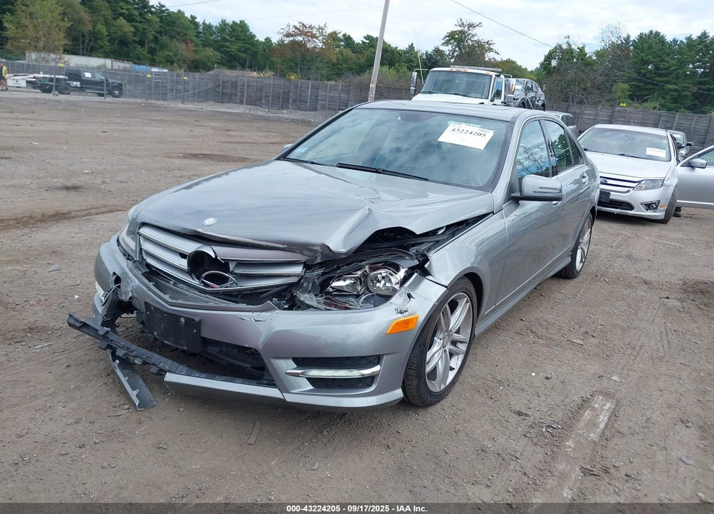 2012 MERCEDES-BENZ C CLASS VIN: WDDGF8BBXCR229544
