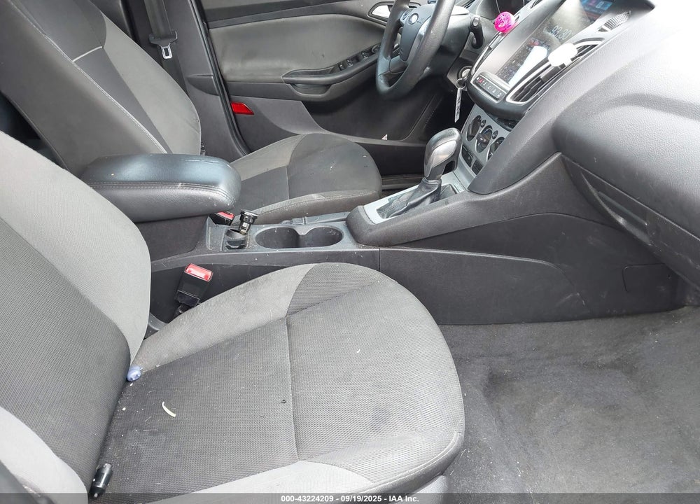 2014 FORD FOCUS VIN: 1FADP3K22EL298916