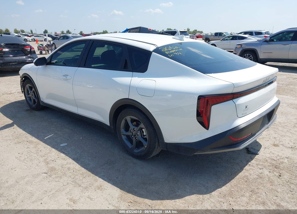 2025 KIA K4 VIN: 3KPFT4DEXSE033094