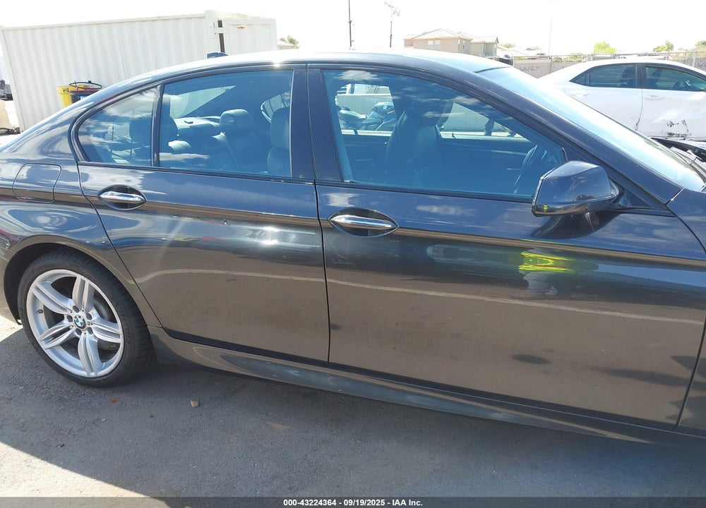 2012 BMW 5 SERIES VIN: WBAFR7C56CC815531
