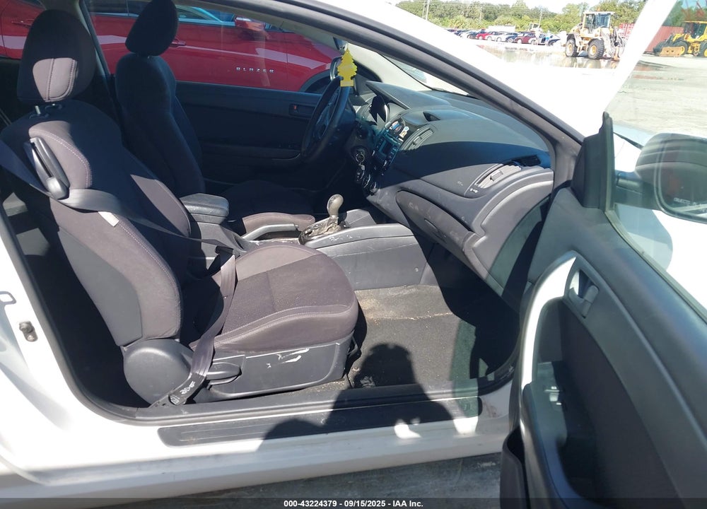 2012 KIA FORTE VIN: KNAFU6A23C5625241