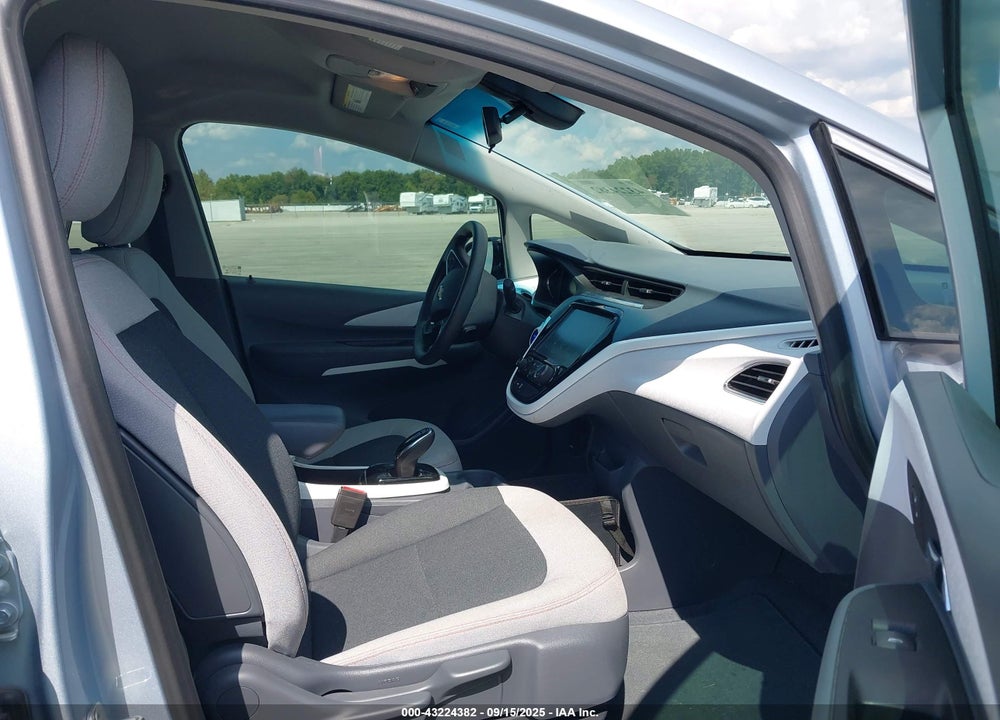 2017 CHEVROLET BOLT EV LT VIN: 1G1FW6S0XH4186040