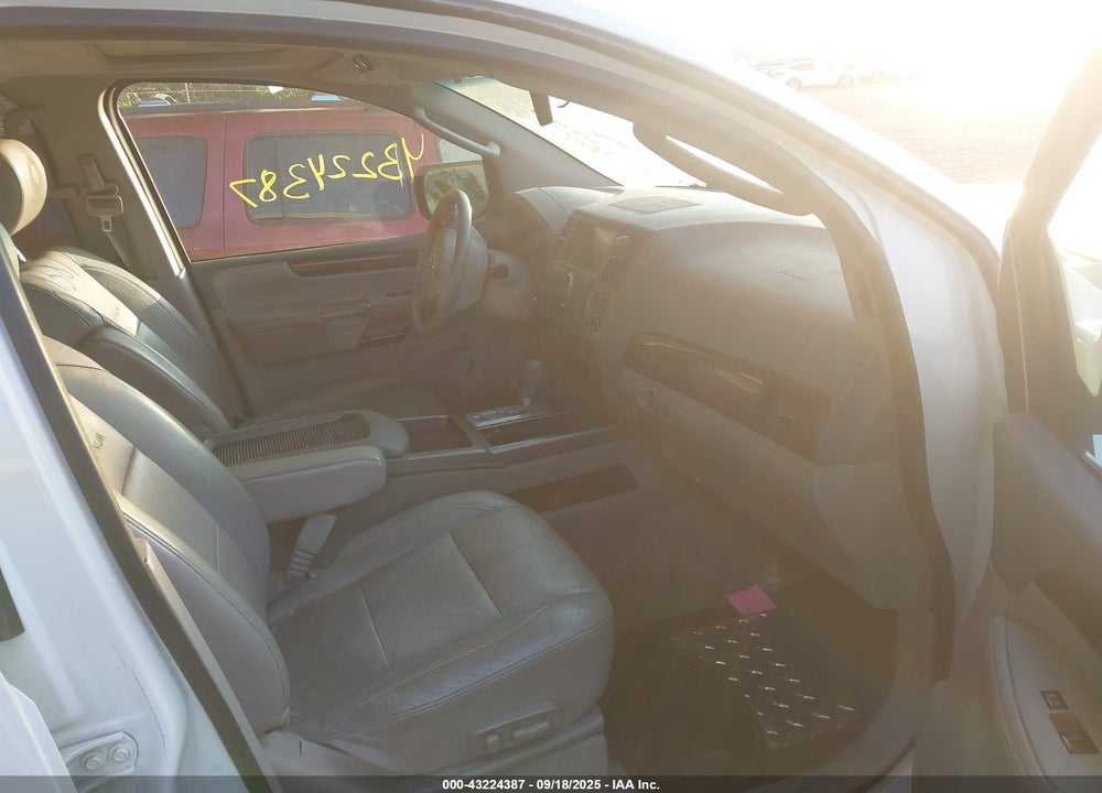 2010 NISSAN ARMADA PLATINUM VIN: 5N1AA0NEXAN616360