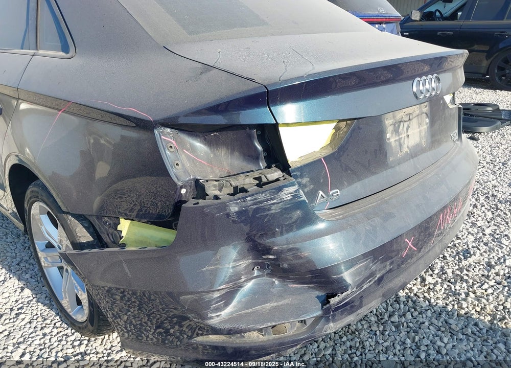 2017 AUDI A3 VIN: WAUB8GFF5H1007972
