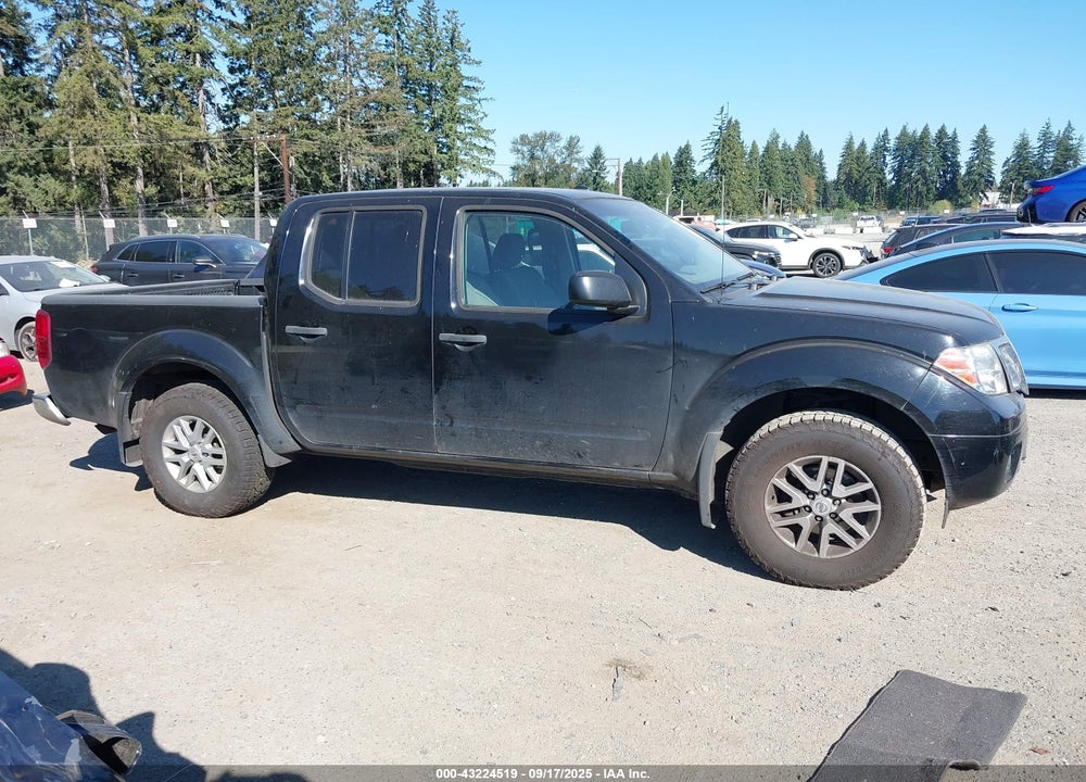 2015 NISSAN FRONTIER VIN: 1N6AD0EV1FN718985