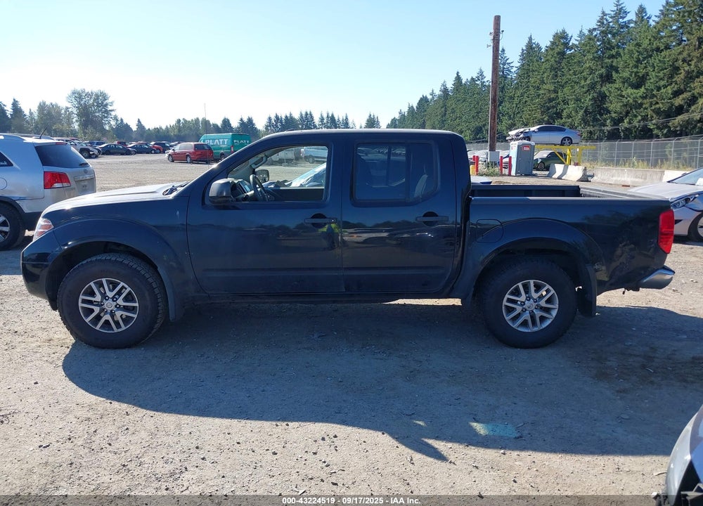 2015 NISSAN FRONTIER VIN: 1N6AD0EV1FN718985