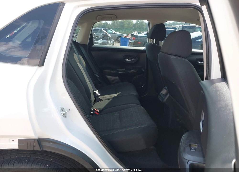2023 HONDA HR-V 2WD LX VIN: 3CZRZ1H36PM714654