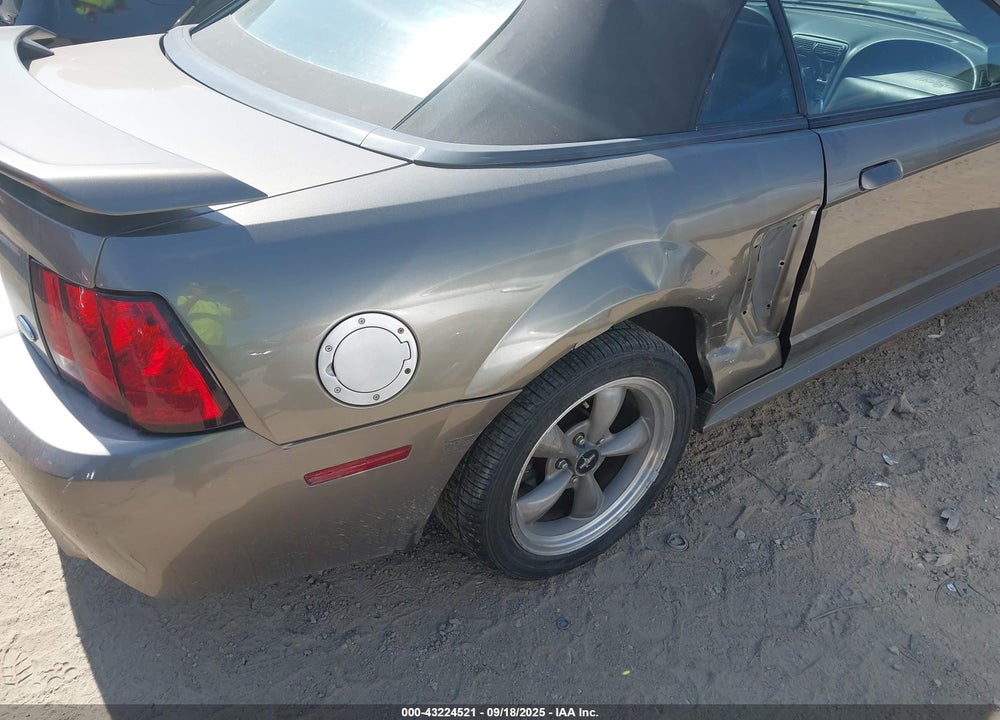 2001 FORD MUSTANG GT VIN: 1FAFP45X81F232899