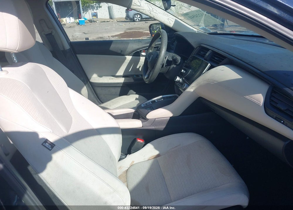 2019 HONDA INSIGHT VIN: 19XZE4F56KE002199