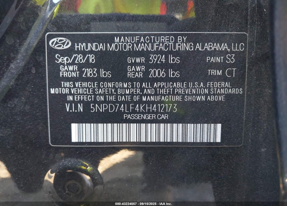 2019 HYUNDAI ELANTRA VIN: 5NPD74LF4KH412173