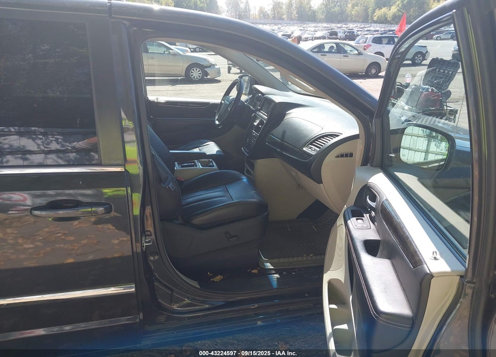 2012 CHRYSLER TOWN & COUNTRY TOURING VIN: 2C4RC1BG4CR189650