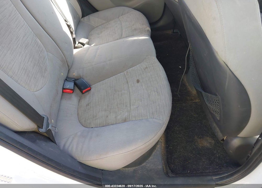 2017 HYUNDAI ACCENT VIN: KMHCT5AE5HU306199