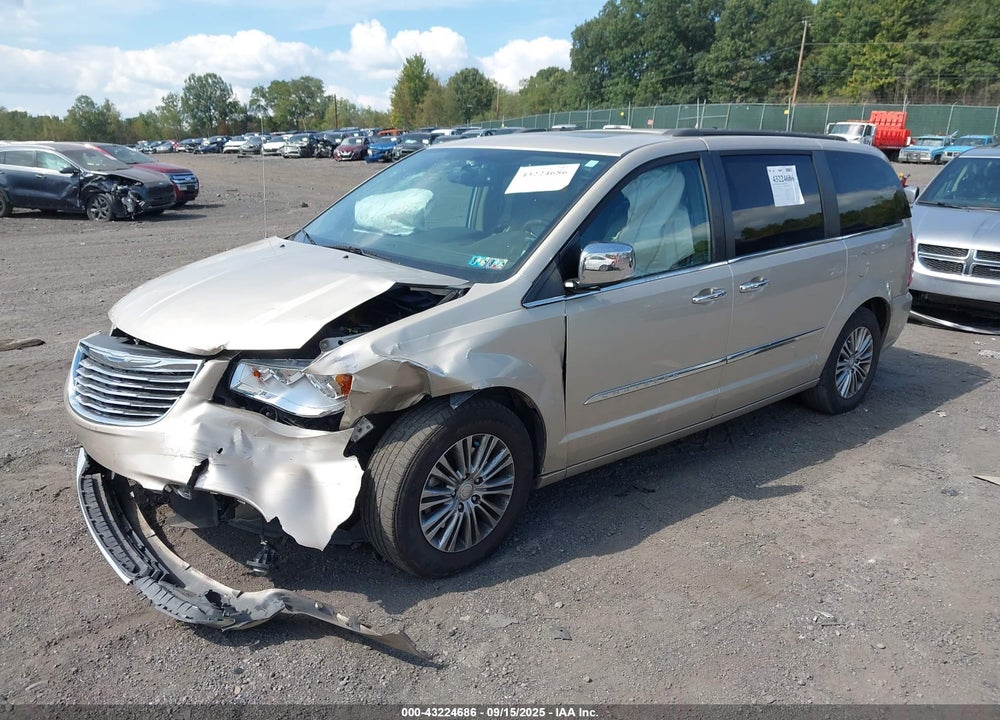 2014 CHRYSLER TOWN & COUNTRY TOURING-L VIN: 2C4RC1CG8ER374298